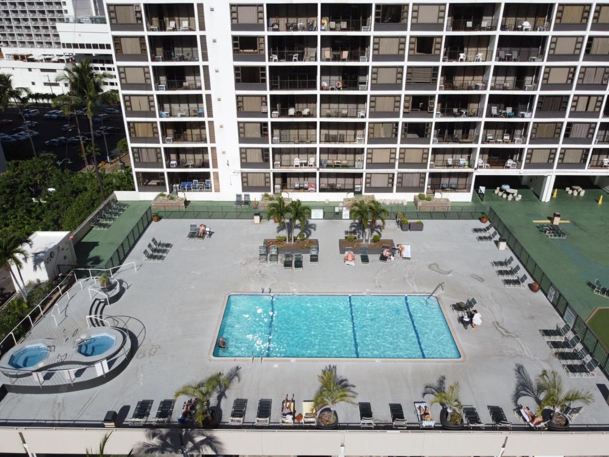 Waikiki Banyan 1Br With Great Ocean Views, Steps To Beach & Parking! Honolulu Extérieur photo