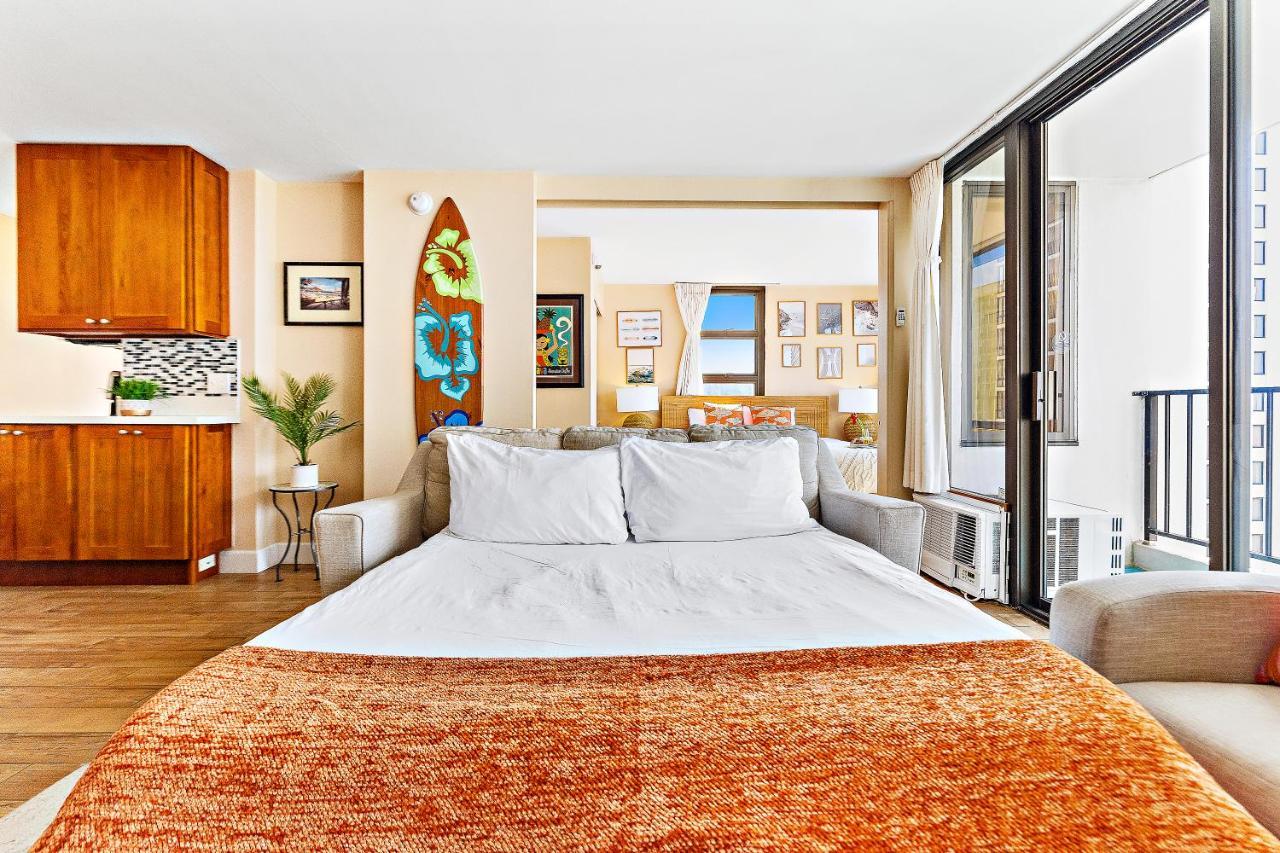 Waikiki Banyan 1Br With Great Ocean Views, Steps To Beach & Parking! Honolulu Extérieur photo