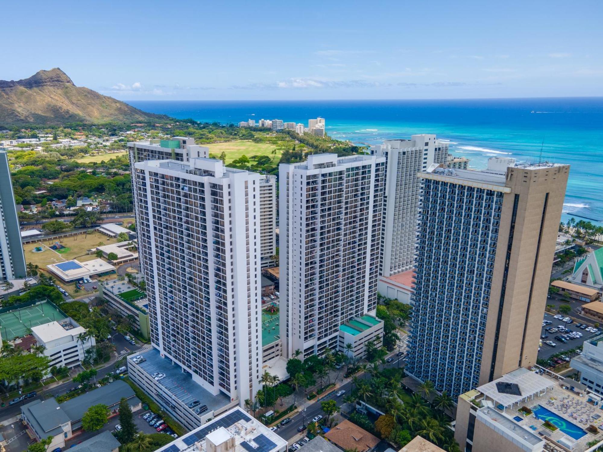 Waikiki Banyan 1Br With Great Ocean Views, Steps To Beach & Parking! Honolulu Extérieur photo