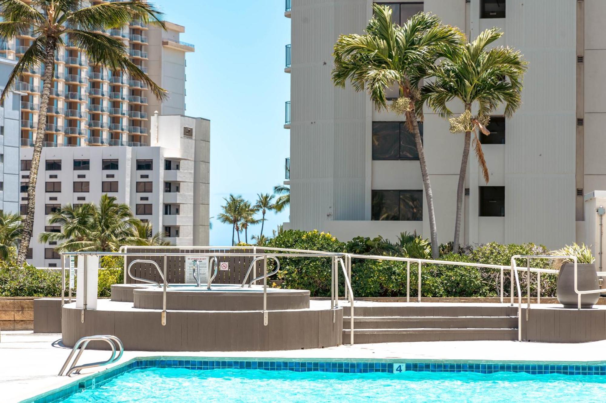 Waikiki Banyan 1Br With Great Ocean Views, Steps To Beach & Parking! Honolulu Extérieur photo