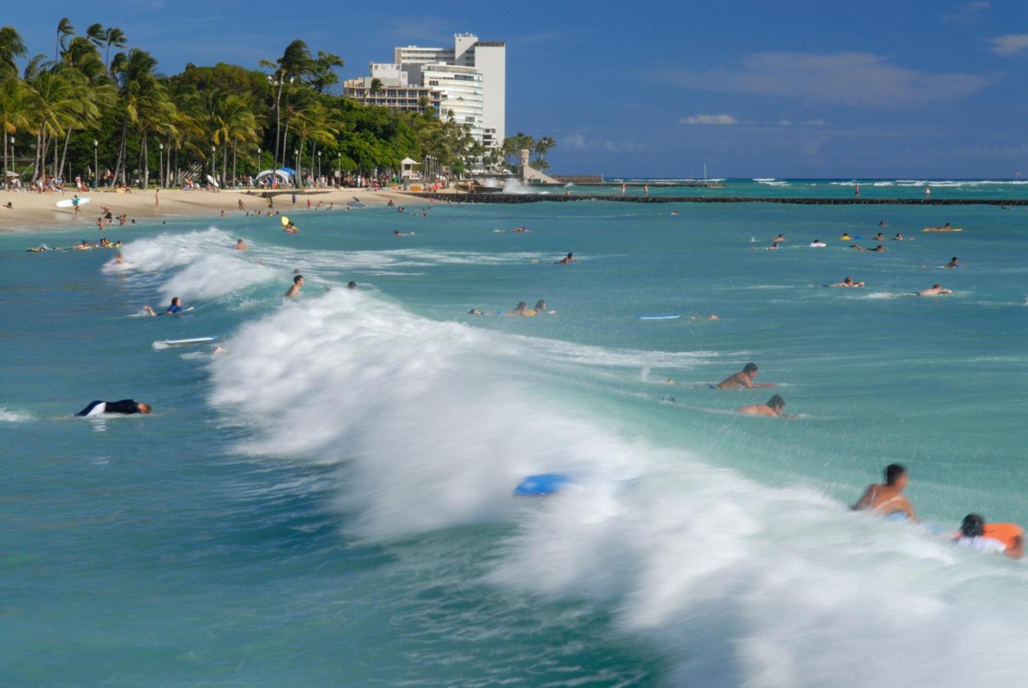 Waikiki Banyan 1Br With Great Ocean Views, Steps To Beach & Parking! Honolulu Extérieur photo
