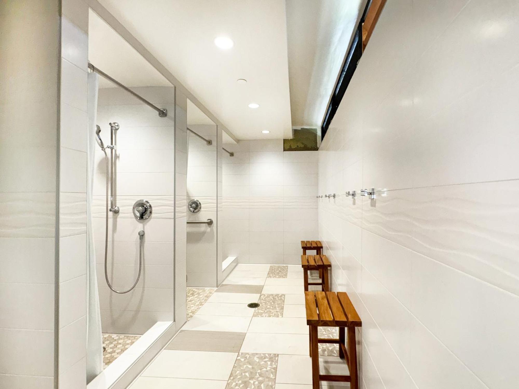 Waikiki Banyan 1Br With Great Ocean Views, Steps To Beach & Parking! Honolulu Extérieur photo