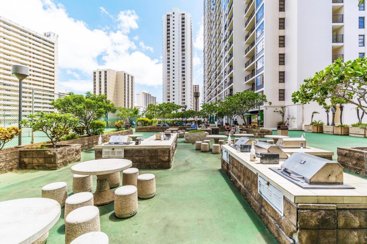 Waikiki Banyan 1Br With Great Ocean Views, Steps To Beach & Parking! Honolulu Chambre photo